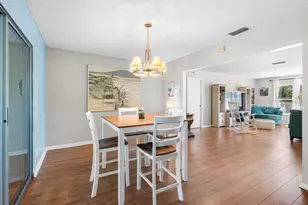 234 Amesbury Cir, Sun City Center, FL 33573 - Photo 10