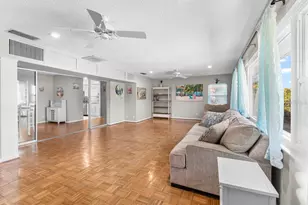 234 Amesbury Cir, Sun City Center, FL 33573 - Photo 22