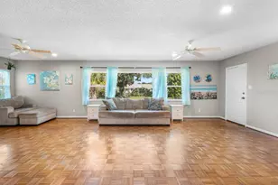 234 Amesbury Cir, Sun City Center, FL 33573 - Photo 20