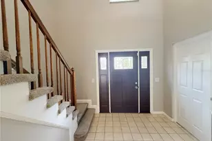 2609 Crestfield Dr, Valrico, FL 33596 - Photo 2