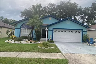 1420 Windjammer Pl, Valrico, FL 33594 - Photo 2