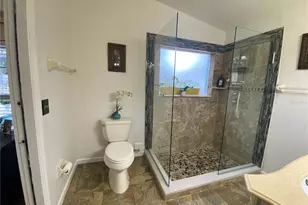 1420 Windjammer Pl, Valrico, FL 33594 - Photo 16