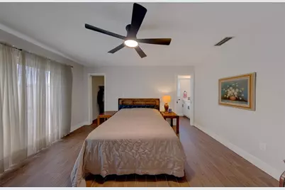 11602 Grove Street, Seminole, FL 33772 - Photo 24