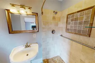 120 Park St N, Saint Petersburg, FL 33710 - Photo 68