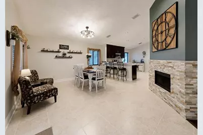 4302 Longfellow Drive, Plant City, FL 33566 - Photo 12