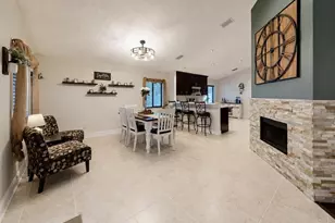4302 Longfellow Dr, Plant City, FL 33566 - Photo 12