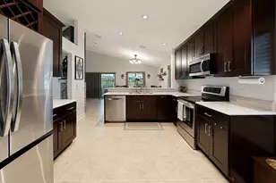 4302 Longfellow Dr, Plant City, FL 33566 - Photo 20