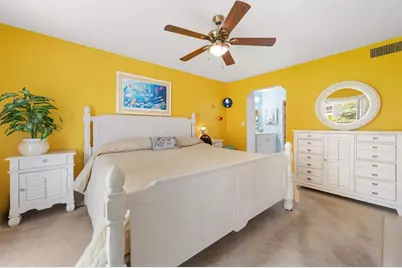 1005 Cordova Green, Seminole, FL 33777 - Photo 20