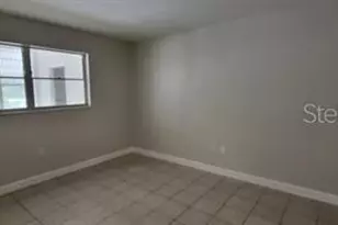 911 Washington Ave SW, Largo, FL 33770 - Photo 6