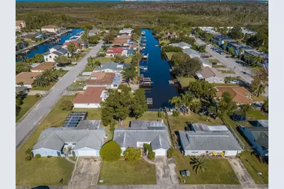 6125 Seabreeze Drive, Port Richey, FL 34668 - Photo 4