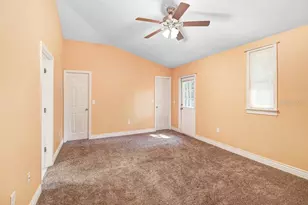 1131 Dogwood Ave, Tampa, FL 33613 - Photo 14