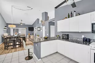 3067 Pointer Dr, Palm Harbor, FL 34683 - Photo 4