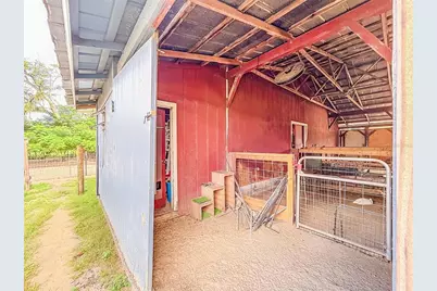 16736 Powerline Road, Dade City, FL 33523 - Photo 40