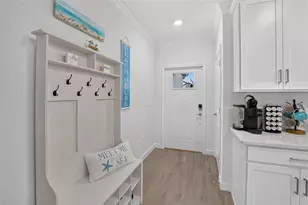 17242 Holly Wl Ave, Wimauma, FL 33598 - Photo 6