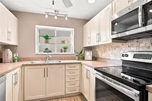 4701 Duhme Rd, Madeira Beach, FL 33708 - Photo 14