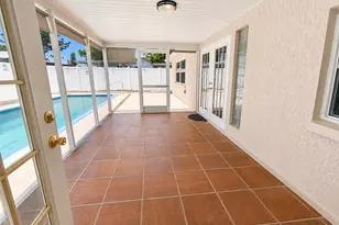 9135 Greenbriar Ln, Port Richey, FL 34668 - Photo 12