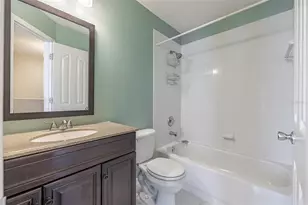 4310 Fincastle Ct, Tampa, FL 33624 - Photo 24