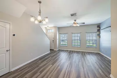 4310 Fincastle Court, Tampa, FL 33624 - Photo 8