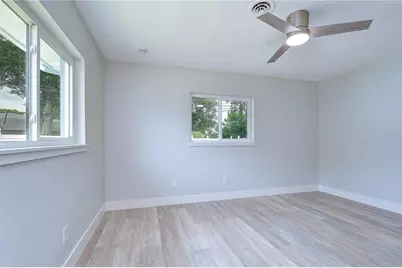 1800 Druid Road E, Clearwater, FL 33764 - Photo 14