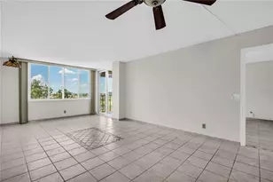 6158 Palma Del Mar Blvd S, Saint Petersburg, FL 33715 - Photo 6