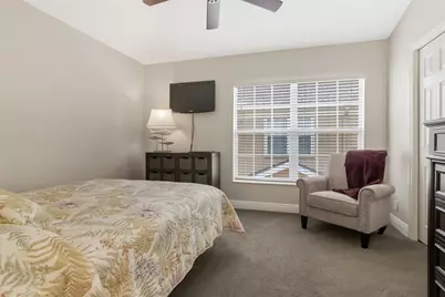 4111 Bismarck Palm Drive, Tampa, FL 33610 - Photo 22