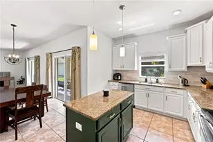 16613 Myrtle Sand Dr, Wimauma, FL 33598 - Photo 12