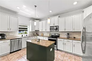 16613 Myrtle Sand Dr, Wimauma, FL 33598 - Photo 10