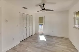 4318 Great Lakes Dr N, Clearwater, FL 33762 - Photo 10