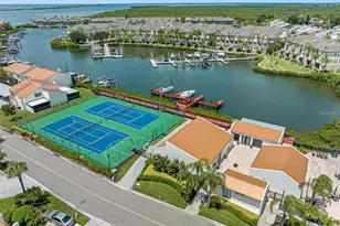 8720 Cove Ct, Tampa, FL 33615 - Photo 38