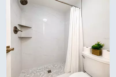 6051 Sun Boulevard #111, Saint Petersburg, FL 33701 - Photo 14