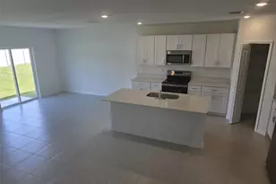 11962 Brae Wy, Dade City, FL 33525 - Photo 4