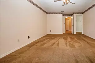2424 E Del Webb Blvd, Sun City Center, FL 33573 - Photo 40