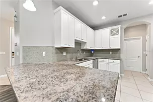 17013 Vilesta Dr, Lutz, FL 33548 - Photo 6