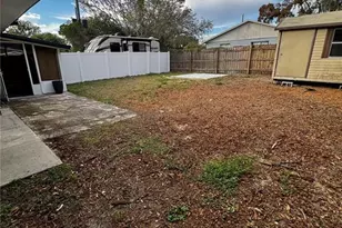 4202 E Okara Rd, Tampa, FL 33617 - Photo 16