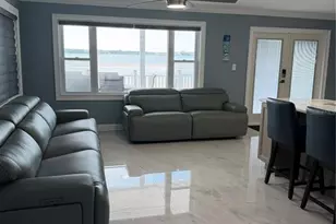 887 S Gulfview Blvd, Clearwater Beach, FL 33767 - Photo 24