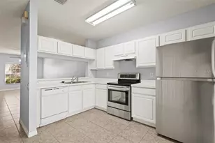 2369 Lake Woodberry Cir, Brandon, FL 33510 - Photo 2