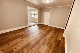 3210 Laurel Ln, Plant City, FL 33566 - Photo 6