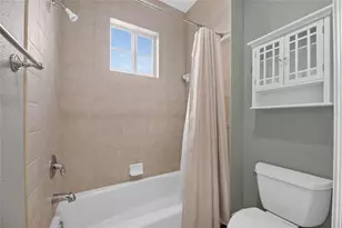 715 Islebay Dr, Apollo Beach, FL 33572 - Photo 78
