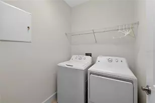 15412 Santa Pola Dr, Wimauma, FL 33598 - Photo 42