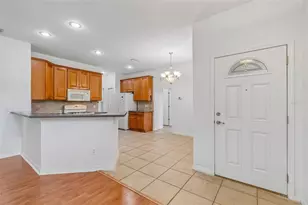 1105 Jameson Greens Dr, Sun City Center, FL 33573 - Photo 6