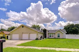 1108 Dockside Dr, Lutz, FL 33559 - Photo 2