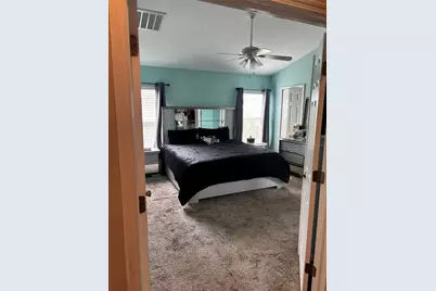 11153 Shelter Cove Loop, New Port Richey, FL 34654 - Photo 16