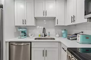 4906 W Cleveland St, Tampa, FL 33609 - Photo 24
