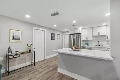 4906 W Cleveland Street, Tampa, FL 33609 - Photo 18
