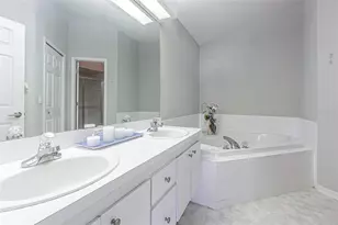 13837 Leroux Dr, Hudson, FL 34669 - Photo 10