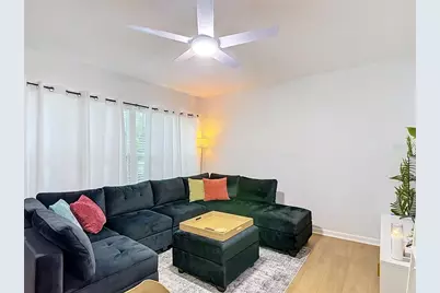 14732 Pine Glen Circle, Lutz, FL 33559 - Photo 8