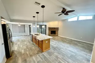2991 Valencia Ln E, Palm Harbor, FL 34684 - Photo 4