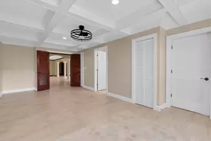 5810 Bahama Shores Dr S, Saint Petersburg, FL 33705 - Photo 34