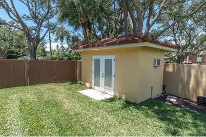 5810 Bahama Shores Drive S, Saint Petersburg, FL 33705 - Photo 64