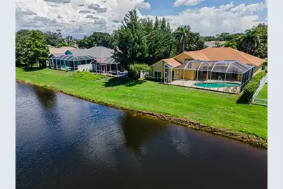 1259 Paradise Lake Drive, Tarpon Springs, FL 34689 - Photo 4